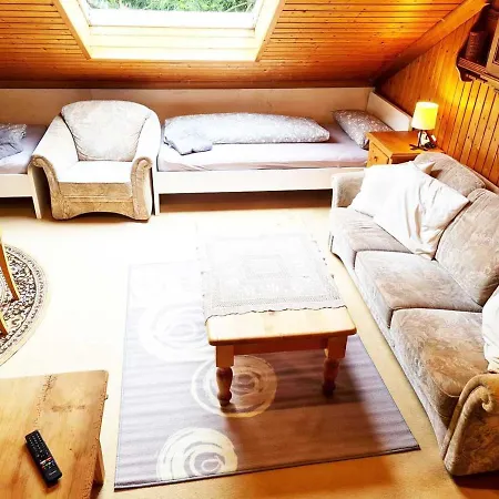 Calm Located Penthouse In Langenloh Апартаменты Petersaurach