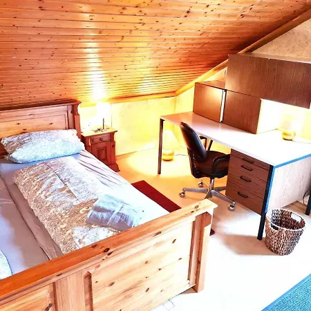 Апартаменты Calm Located Penthouse In Langenloh