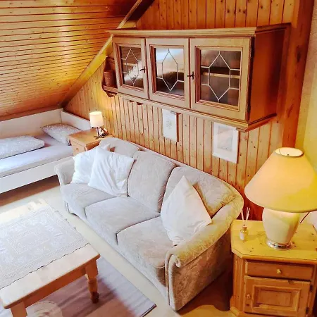 Calm Located Penthouse In Langenloh